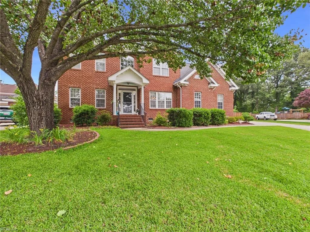 804 Chris CT, CHESAPEAKE VA 23322 - Photo 3
