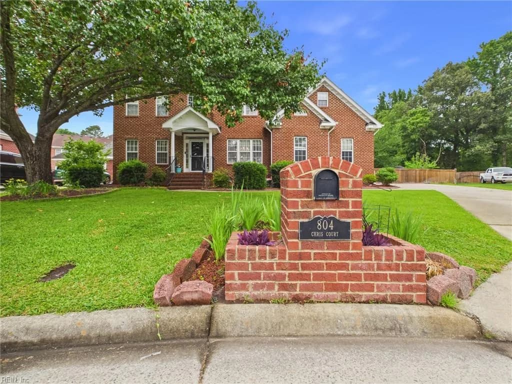 804 Chris CT, CHESAPEAKE VA 23322 - Photo 4