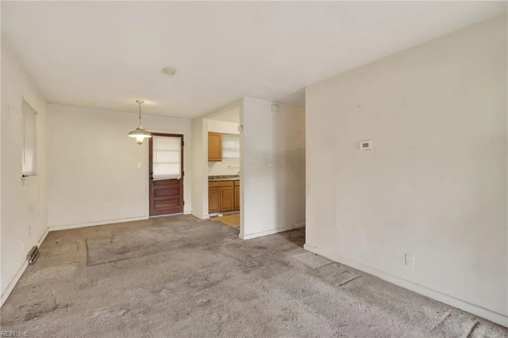 2315 Myrtle AVE, NORFOLK VA 23504 - Photo 4