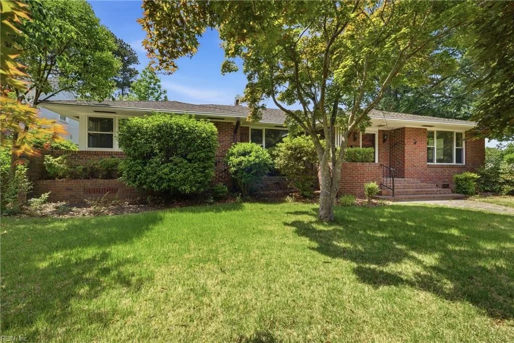 7521 Shirland AVE, NORFOLK VA 23505 - Photo 3