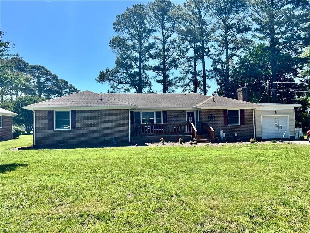 109 Brandon LN, FRANKLIN VA 23851 - Main photo