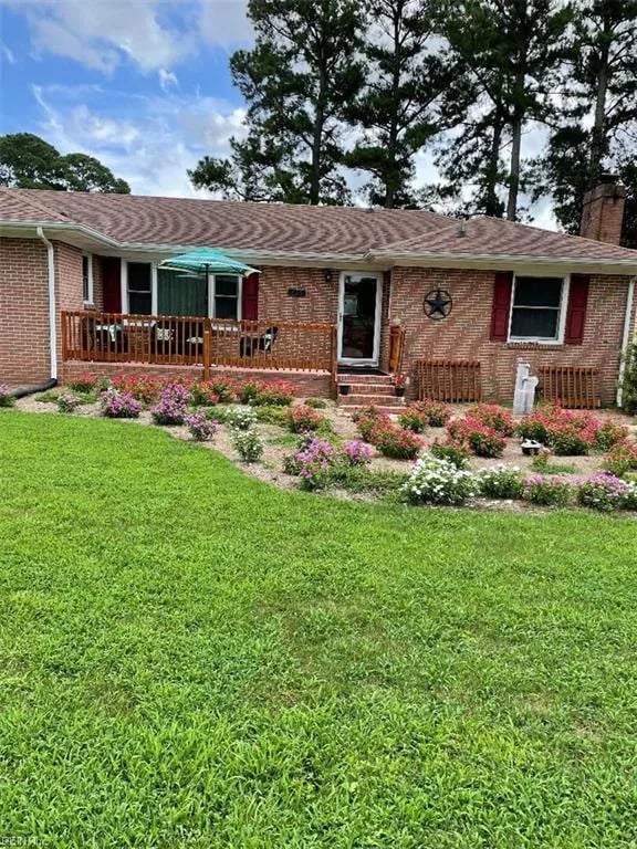 109 Brandon LN, FRANKLIN VA 23851