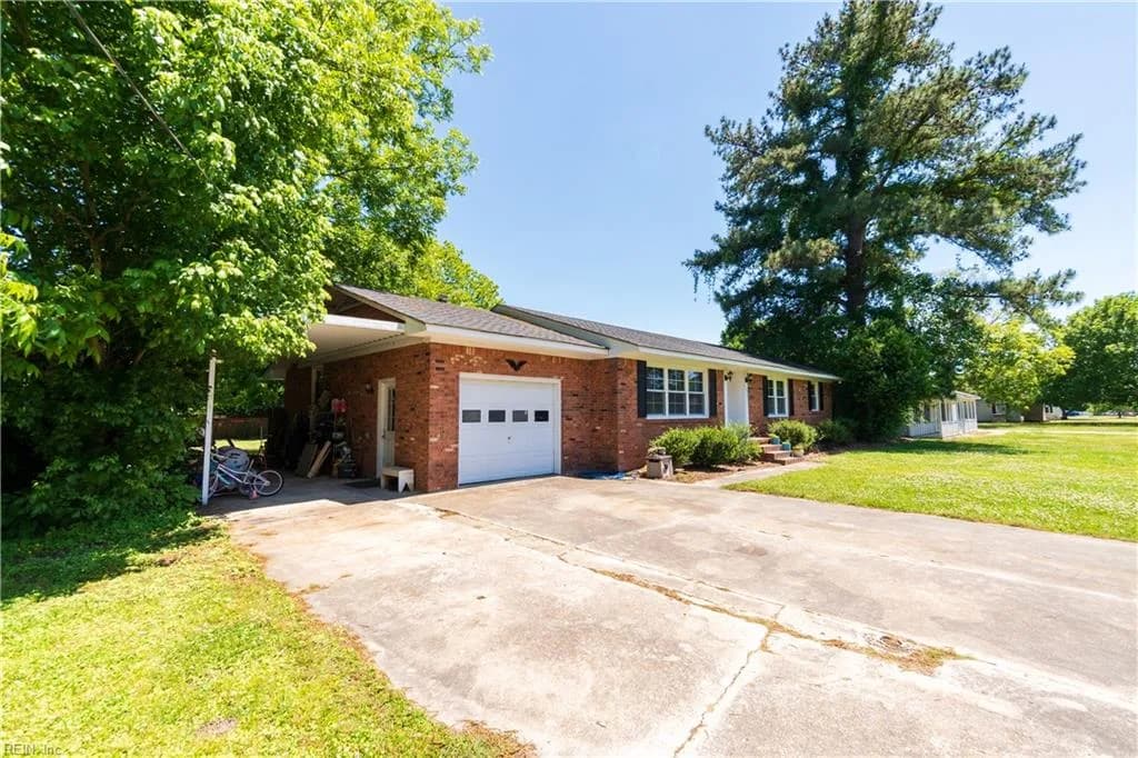 306 Jessup ST, ELIZABETHCITY NC 27909 - Photo 5