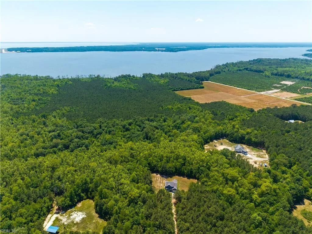 166 Skippers CT, HERTFORD NC 27944 - Photo 5