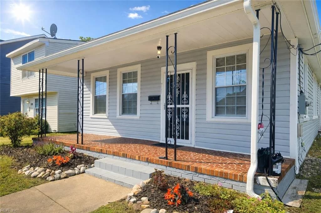 1711 Bay AVE, HAMPTON VA 23661 - Main photo