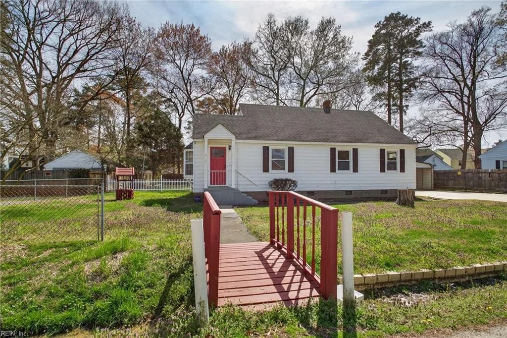 14 Alpine ST, NEWPORTNEWS VA 23606 - Photo 5