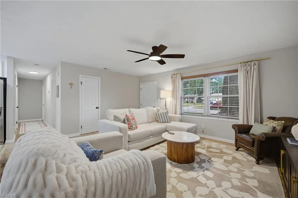 4908 Pimlico CIR, VIRGINIABEACH VA 23464 - Photo 5