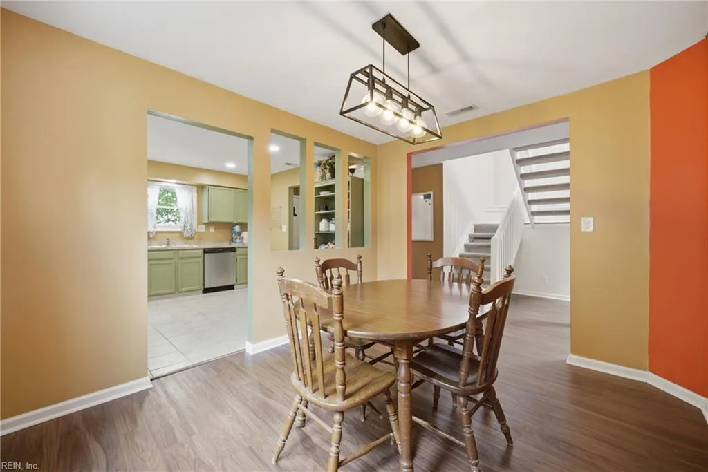 5628 Myers DR, VIRGINIABEACH VA 23464 - Photo 5