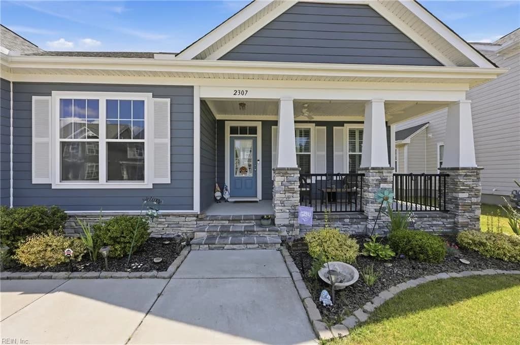 2307 Tybee LOOP, CHESAPEAKE VA 23321 - Photo 2