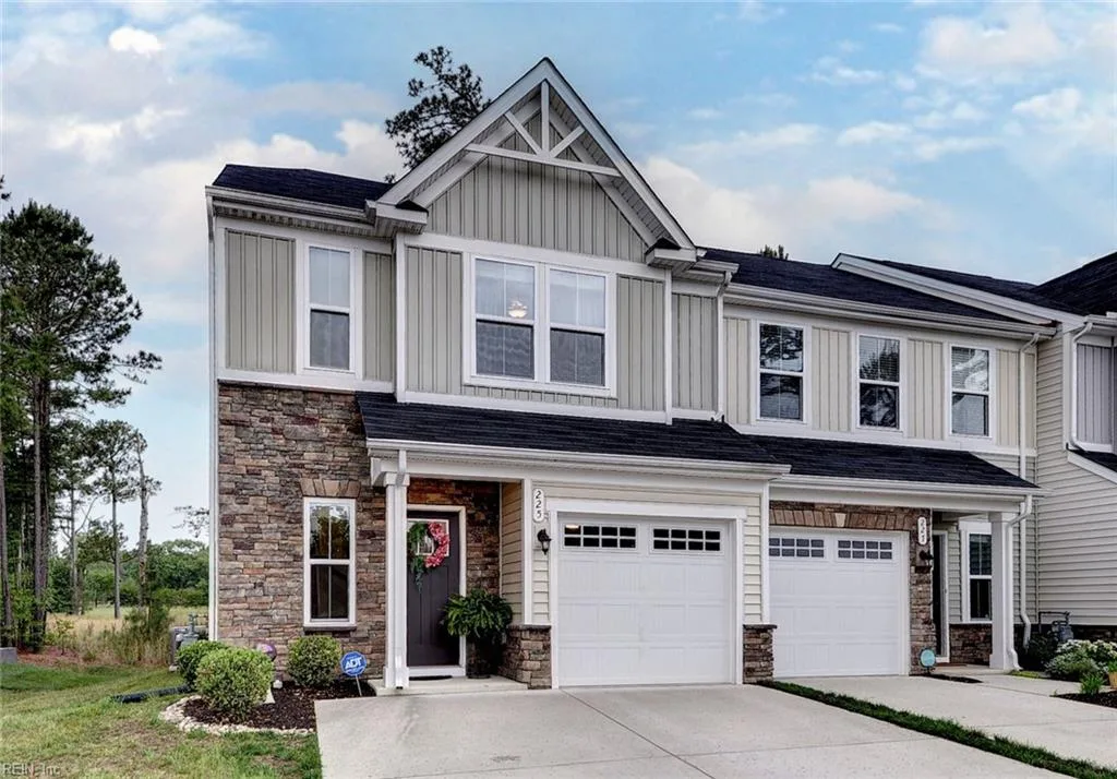 225 Capeside CT, Williamsburg — 3 bed Residential, 1,779 sqft