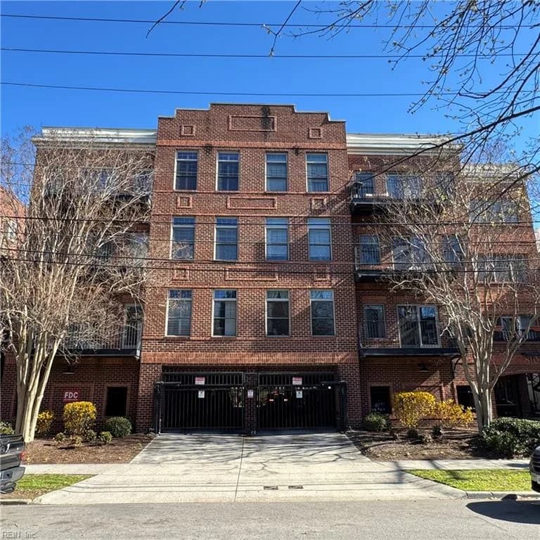 810 W Princess Anne RD #303, NORFOLK VA 23517 - Photo 3