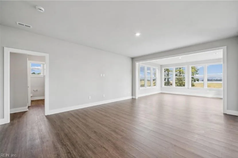 122 Getty RD, SUFFOLK VA 23434 - Photo 4