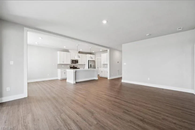 122 Getty RD, SUFFOLK VA 23434 - Photo 5