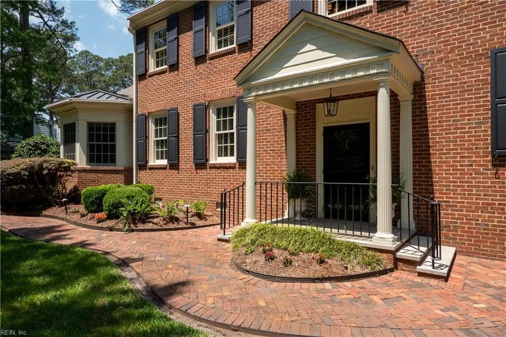 7634 N Shore RD, NORFOLK VA 23505 - Photo 3