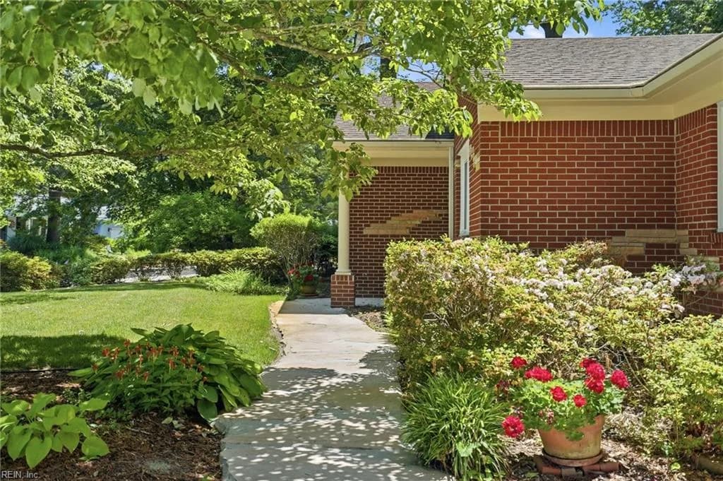 2809 N Kings RD, VIRGINIABEACH VA 23452 - Photo 4