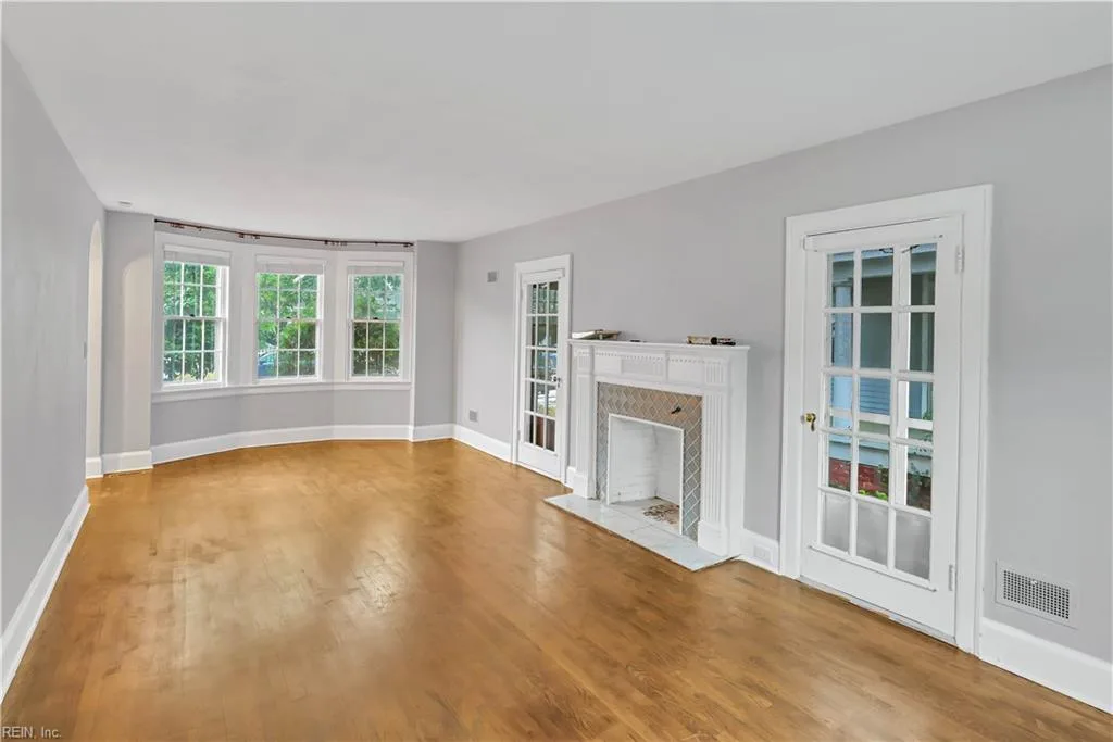 128 Mt Vernon AVE, PORTSMOUTH VA 23707 - Photo 5