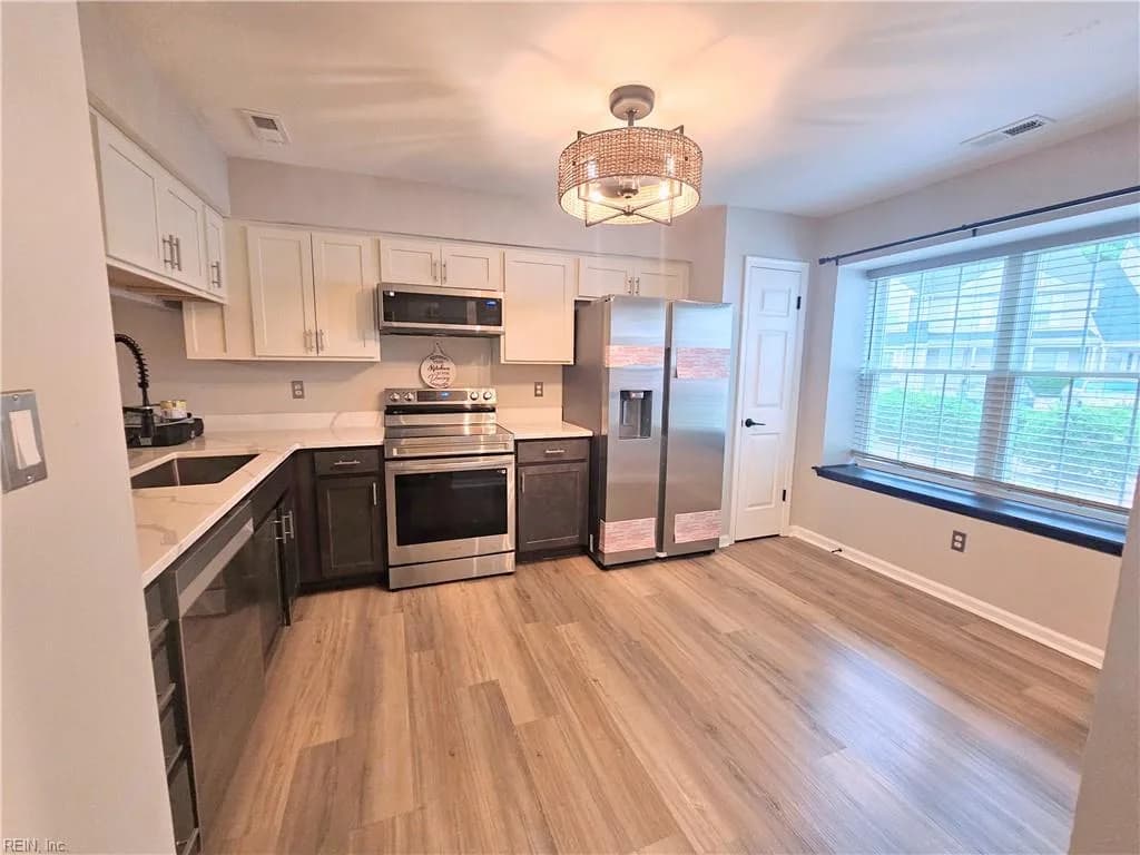 54 Treasure KY, HAMPTON VA 23666 - Photo 3