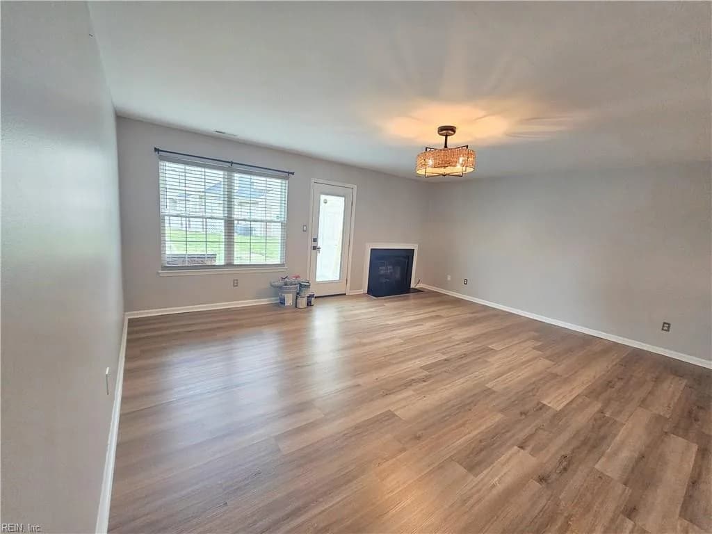 54 Treasure KY, HAMPTON VA 23666 - Photo 4