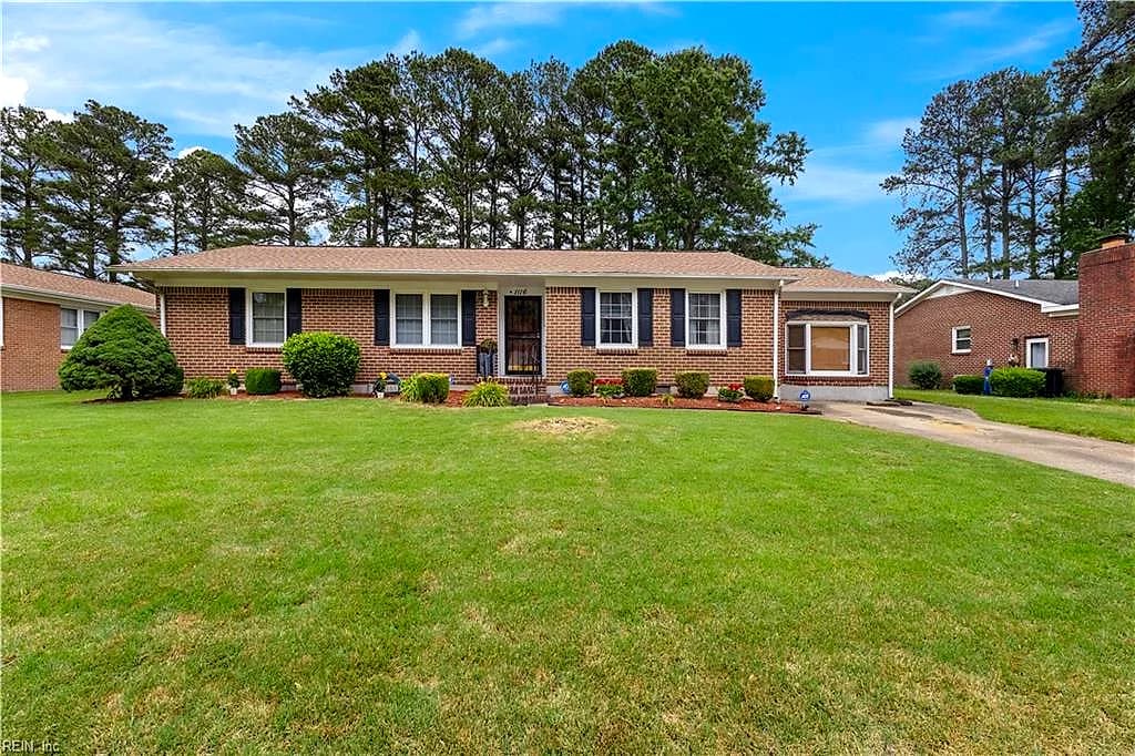 1116 Lakeview DR, PORTSMOUTH VA 23701 - Main photo