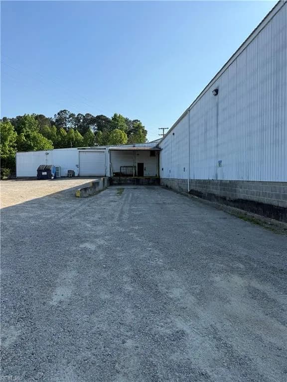 546 Railroad AVE, WAKEFIELD VA 23888 - Photo 5