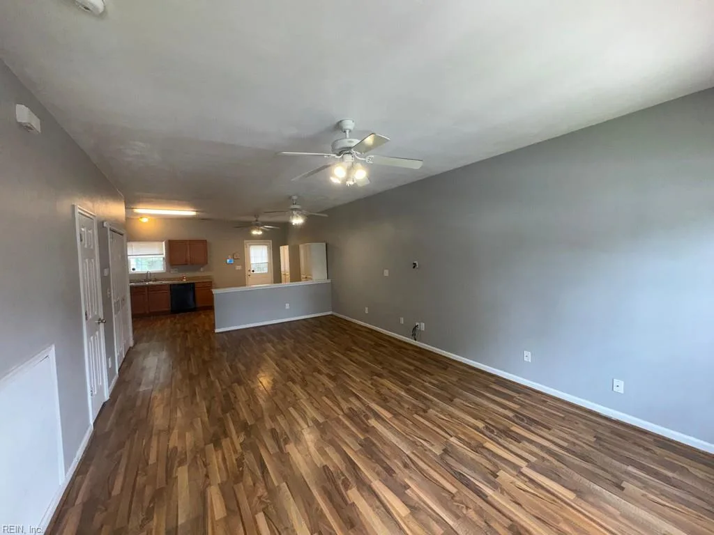 118 S Capital ST, SUFFOLK VA 23434 - Photo 4