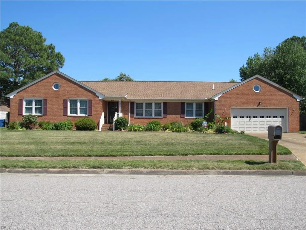 4570 Southern Pines DR, VIRGINIA BEACH VA 23462 - Main photo