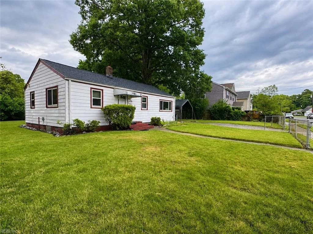 8045 Merritt ST, NORFOLK VA 23518 - Photo 3