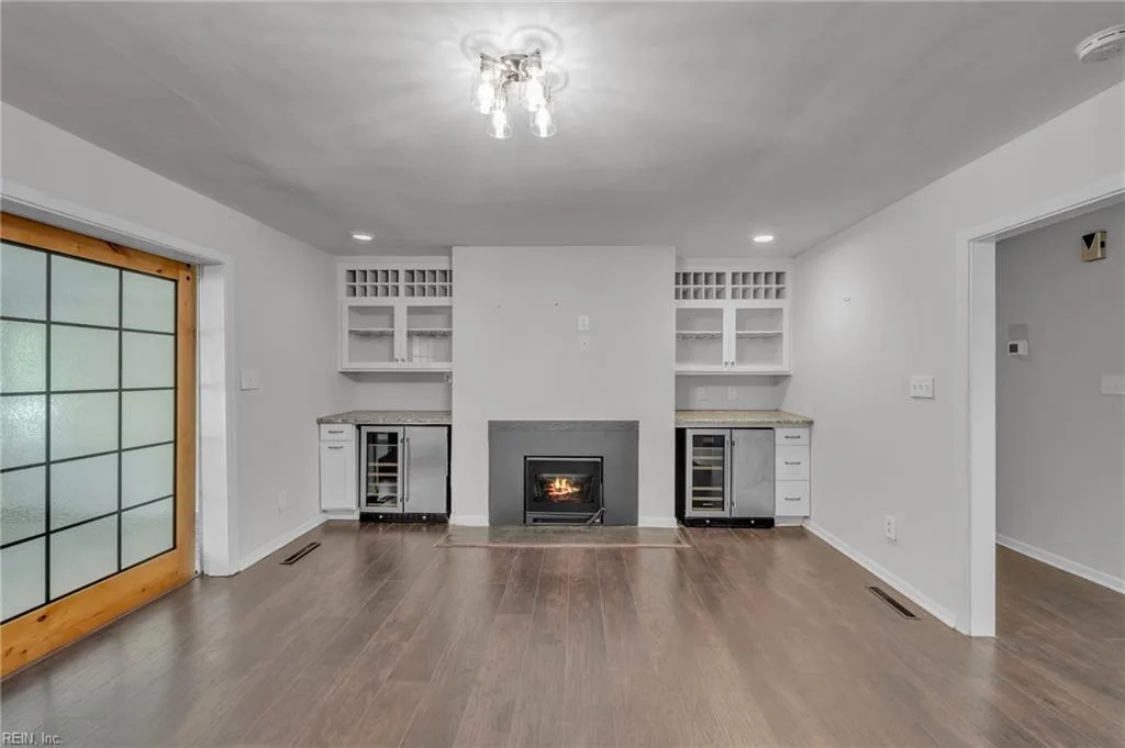 237 James River Dr DR, NEWPORTNEWS VA 23601 - Photo 5