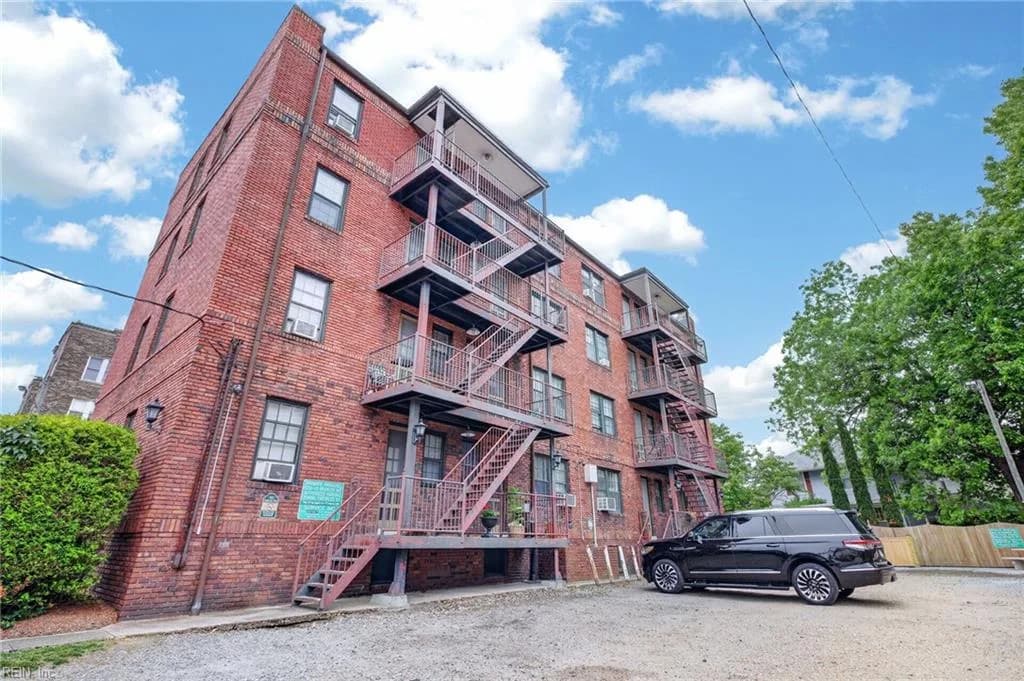 1006 Brandon AVE, NORFOLK VA 23507 - Photo 2