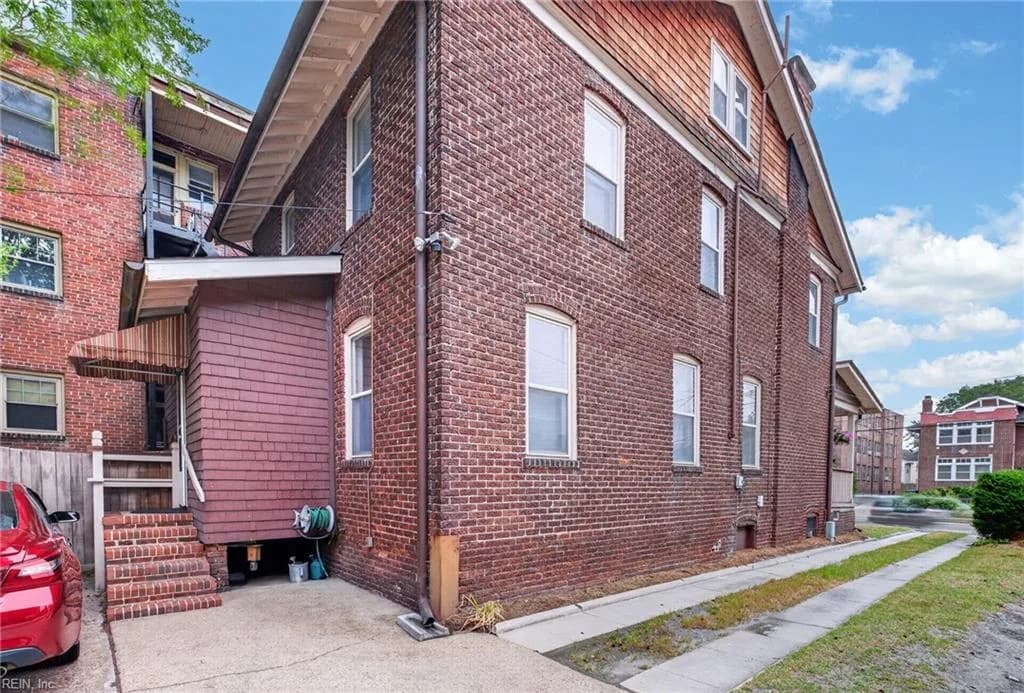 1709 Hampton BLVD, NORFOLK VA 23517 - Photo 3