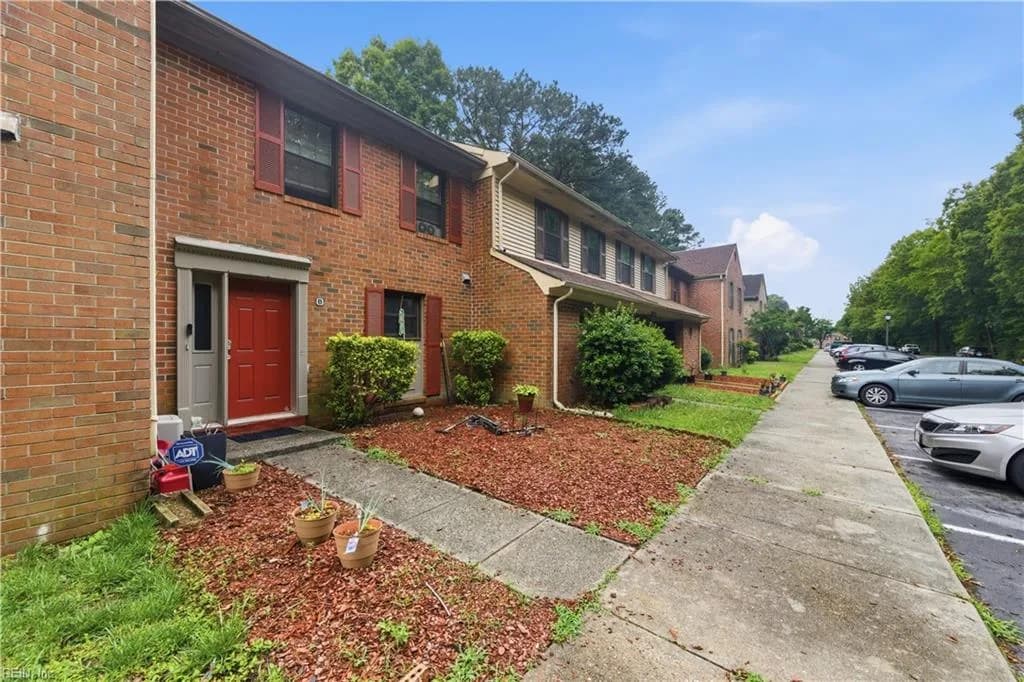 340 Witness LN #B, NEWPORTNEWS VA 23608 - Photo 3