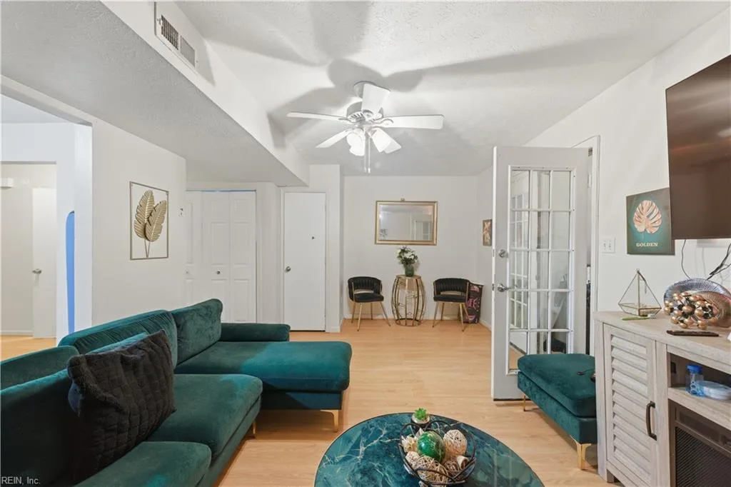 340 Witness LN #B, NEWPORTNEWS VA 23608 - Photo 5