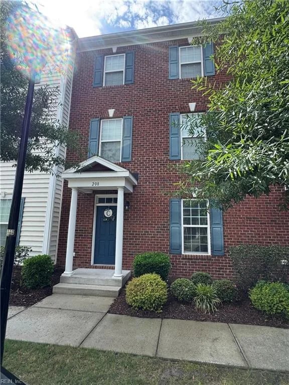 208 Breccia LN, VIRGINIABEACH VA 23462