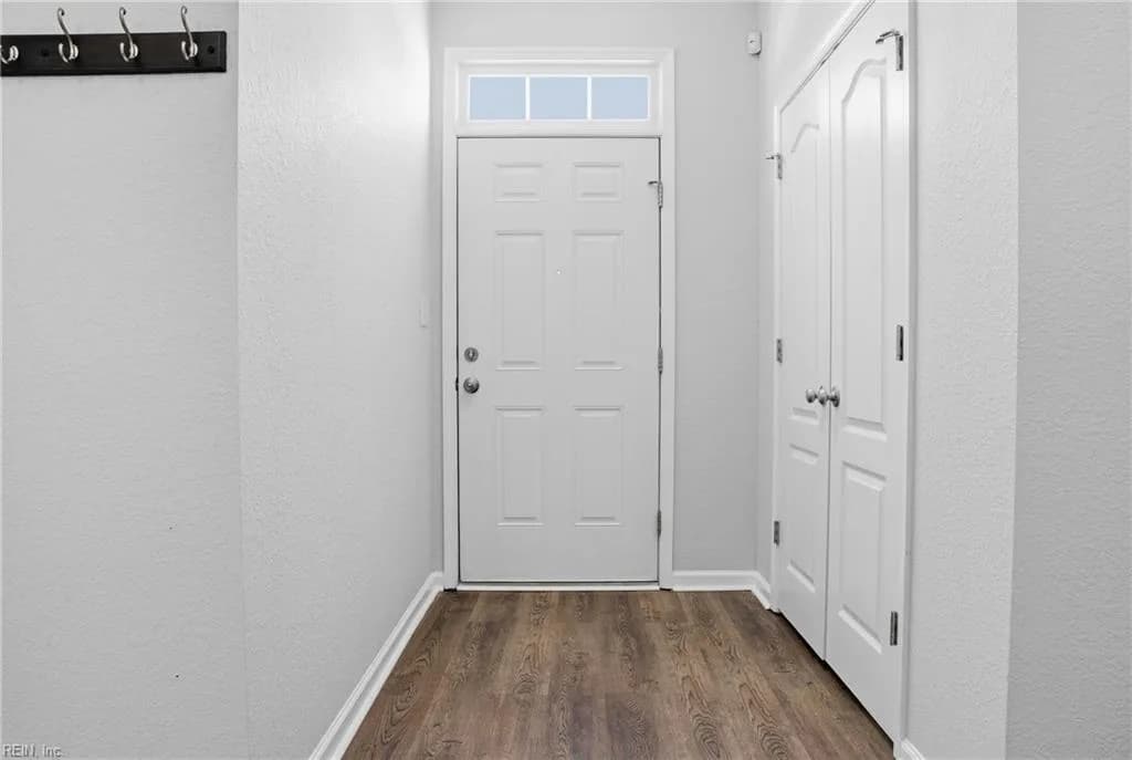 208 Breccia LN, VIRGINIABEACH VA 23462 - Photo 3