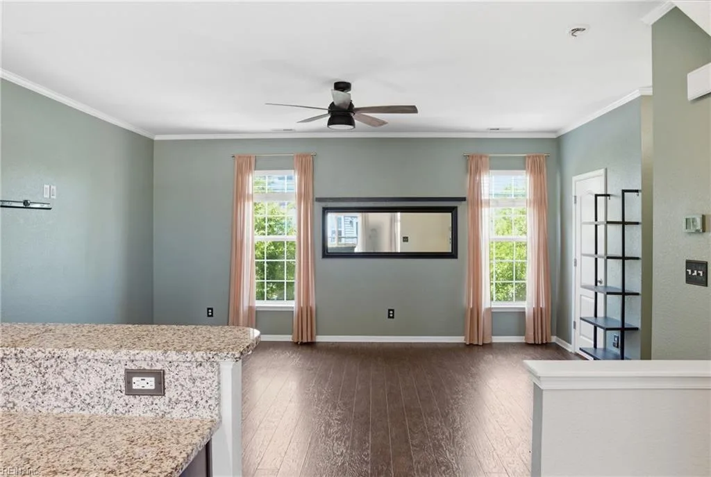 208 Breccia LN, VIRGINIABEACH VA 23462 - Photo 4