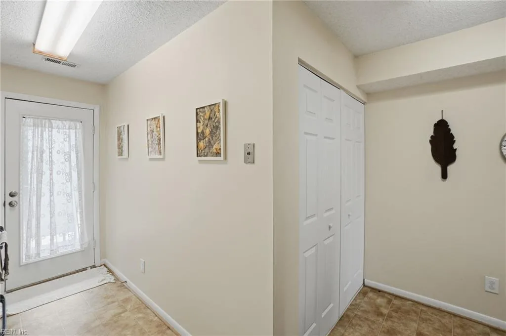 8530 Tidewater DR #202, NORFOLK VA 23503 - Photo 4