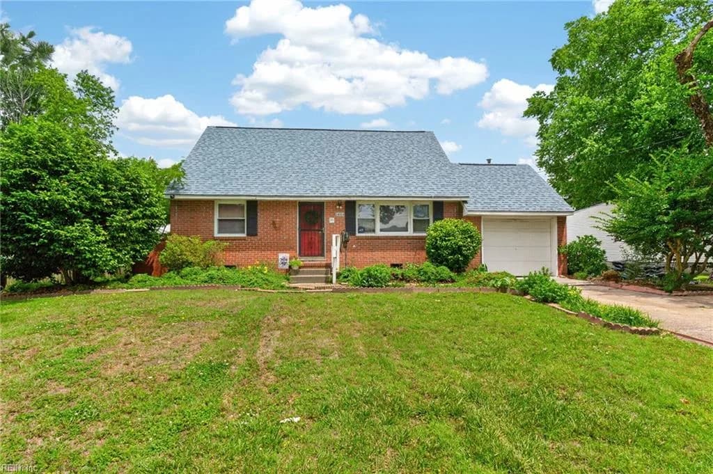 5624 Comanche RD, VIRGINIABEACH VA 23462 - Photo 2