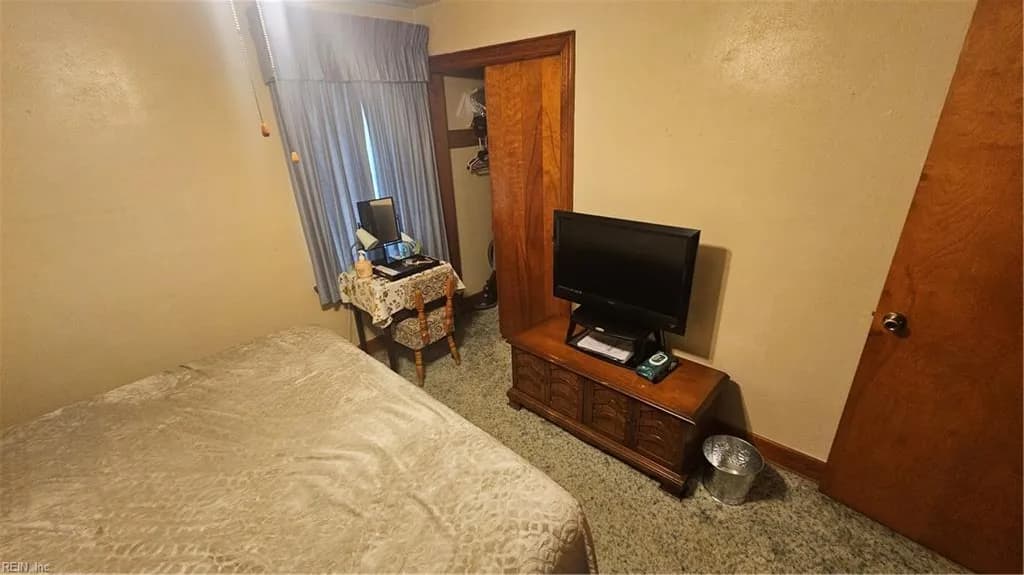 2012 Wyoming AVE, PORTSMOUTH VA 23701 - Photo 3