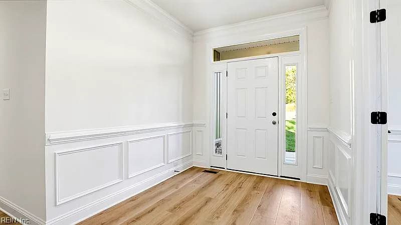 303 Warwick XING, SMITHFIELD VA 23430 - Photo 4