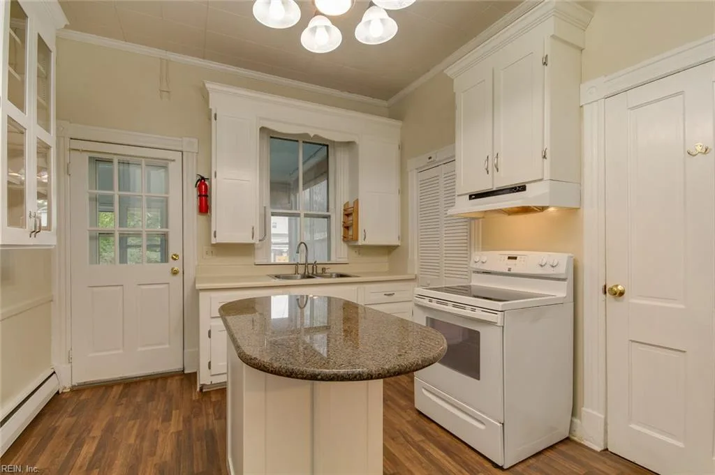 146 Florida AVE #A, PORTSMOUTH VA 23707 - Photo 4