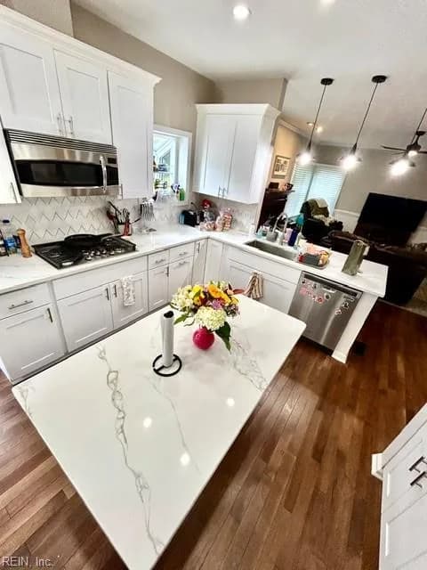 2657 Christopher Farms DR, VIRGINIABEACH VA 23453 - Photo 4