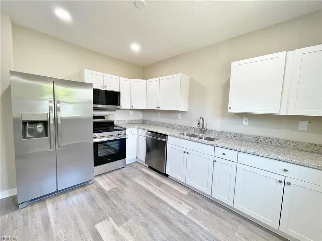 722 Rolfe ST, HAMPTON VA 23661 - Photo 4