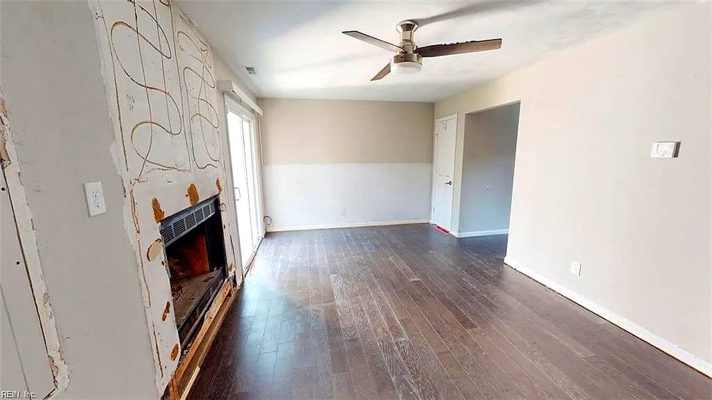 3208 Clover RD E, CHESAPEAKE VA 23321 - Photo 4