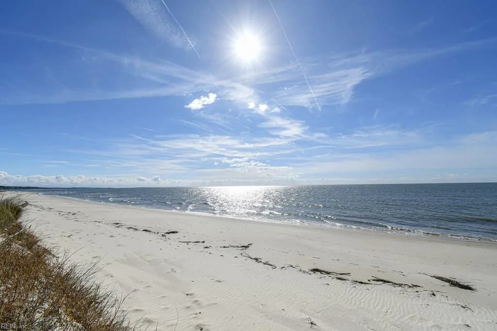 2118 Bayview Point LN, CAPECHARLES VA 23310 - Photo 3