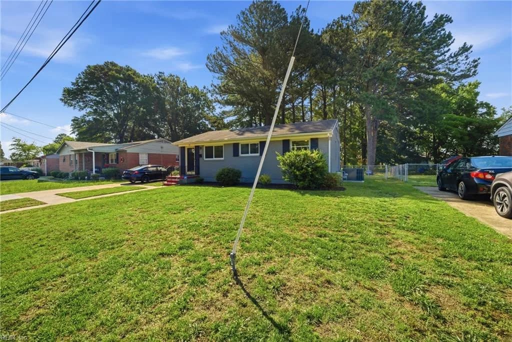 711 Cavalier BLVD, PORTSMOUTH VA 23701 - Photo 4
