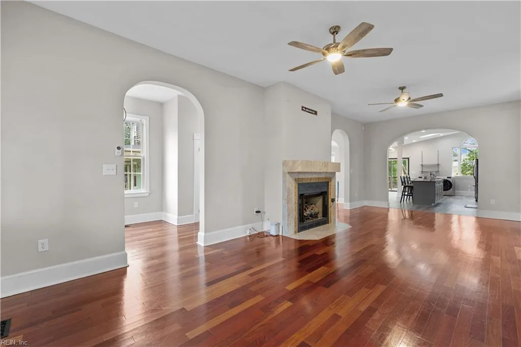 421 E Pembroke AVE, HAMPTON VA 23669 - Photo 5