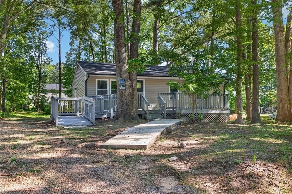 121 Theodore Allen RD, WILLIAMSBURG VA 23188 - Photo 3