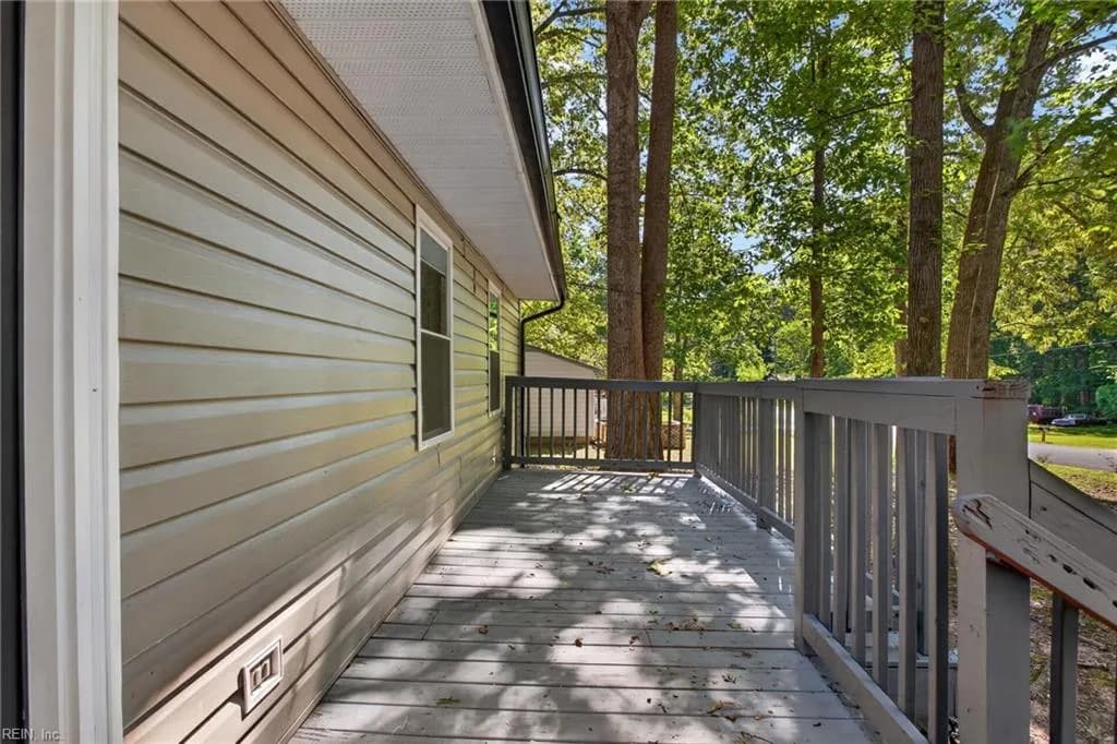 121 Theodore Allen RD, WILLIAMSBURG VA 23188 - Photo 5