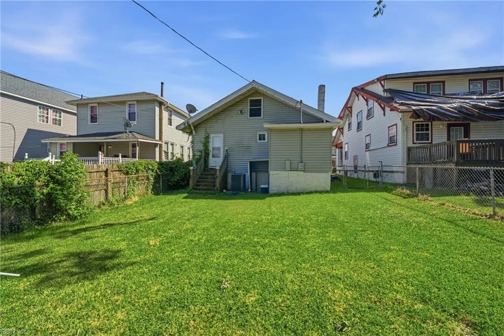 2818 Marlboro AVE, NORFOLK VA 23505 - Photo 4