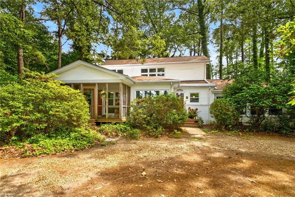 1137 Inland RD, CHESAPEAKE VA 23322 - Main photo